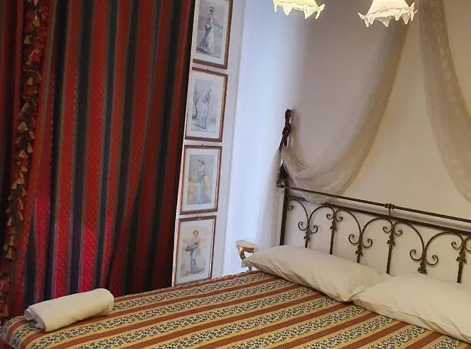 Apartment Desire House